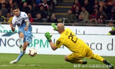 乐鱼体育登录-包含罗马客场不敌都灵，前四希望减少的词条