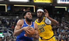 乐鱼体育中国官网-包含猛龙险胜尼克斯，一波绝地反击走向胜利的词条