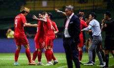 乐鱼体育娱乐-包含广州富力客场惨败广州恒大，遭遇四连败的词条