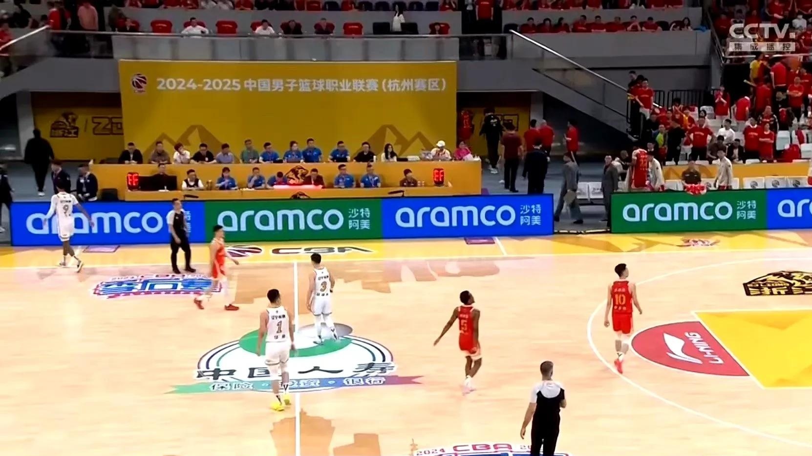 辽宁队成为本场最大亮点，CBA季后赛瞬间破防，绝杀