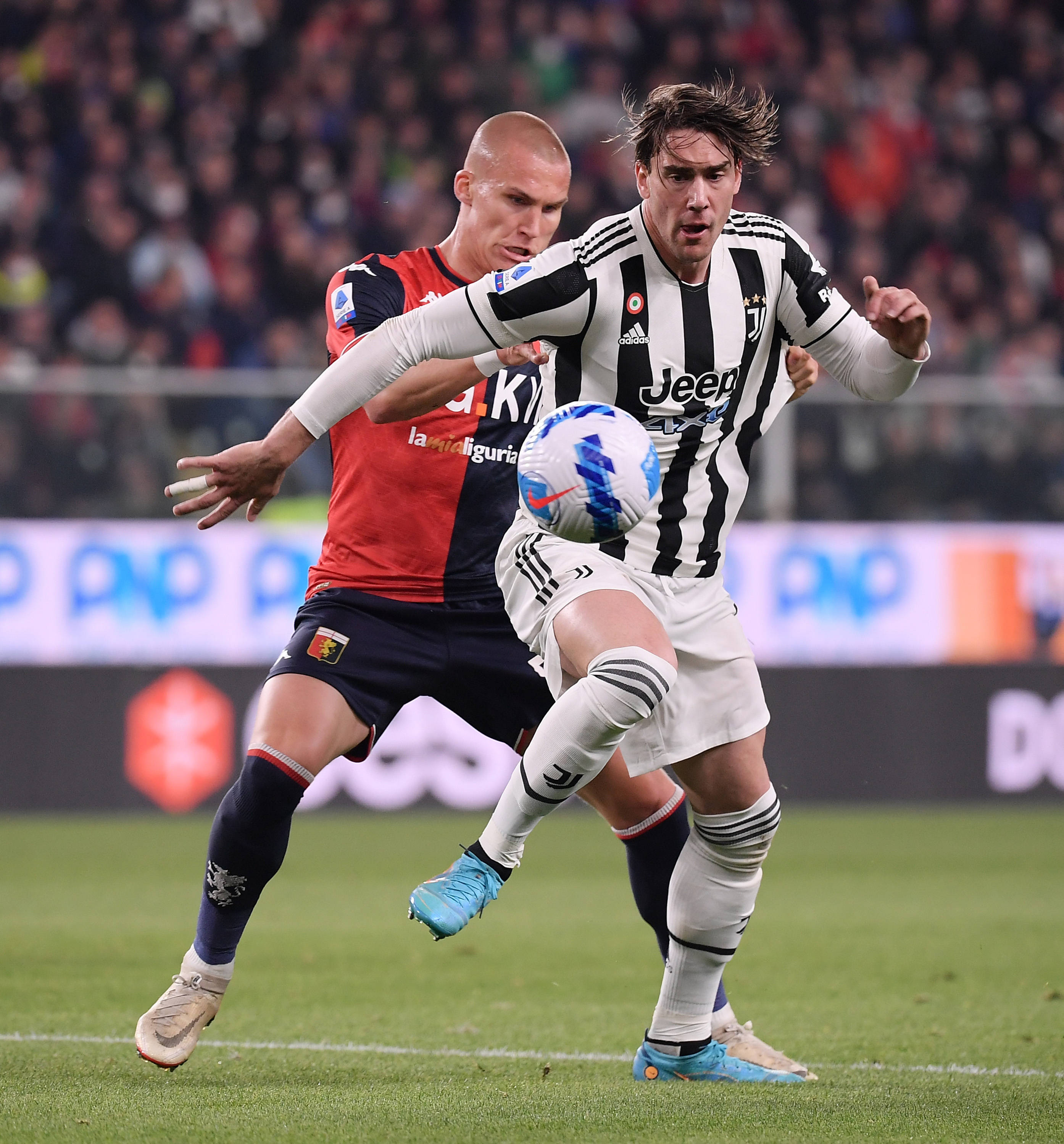 意甲强队集结备战，球员实力展现无限的简单介绍