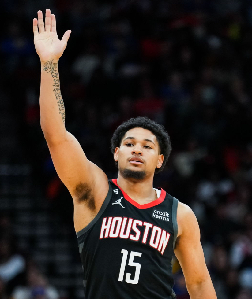 尼克斯球员坚持训练,追求成功 尼克斯球员坚持训练,追求成功