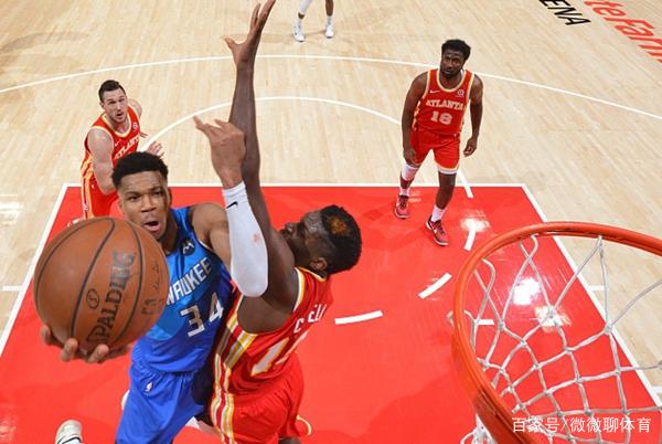 雄鹿横扫老鹰，再夺两连胜