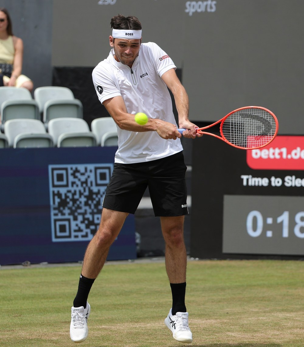 斯图加特轻松取胜,球员状态正佳的简单介绍 斯图加特轻松取胜,球员状态正佳的简单介绍